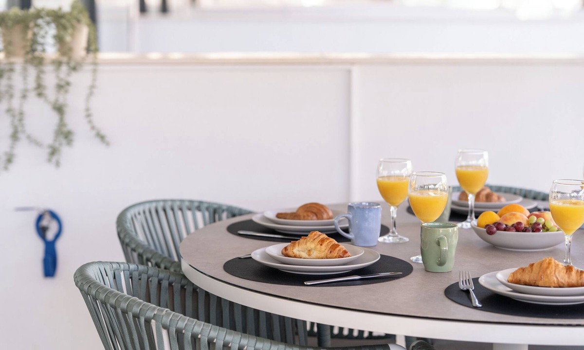 Mar de Cristal Apartment | Enjoy luxury & relaxation in sunny Mar de Cristal