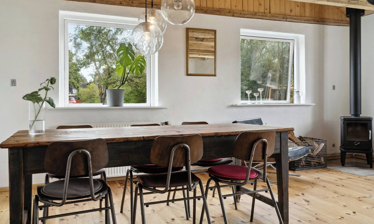 Harpelunde House | Enjoy the sunset in Mosely with private beach