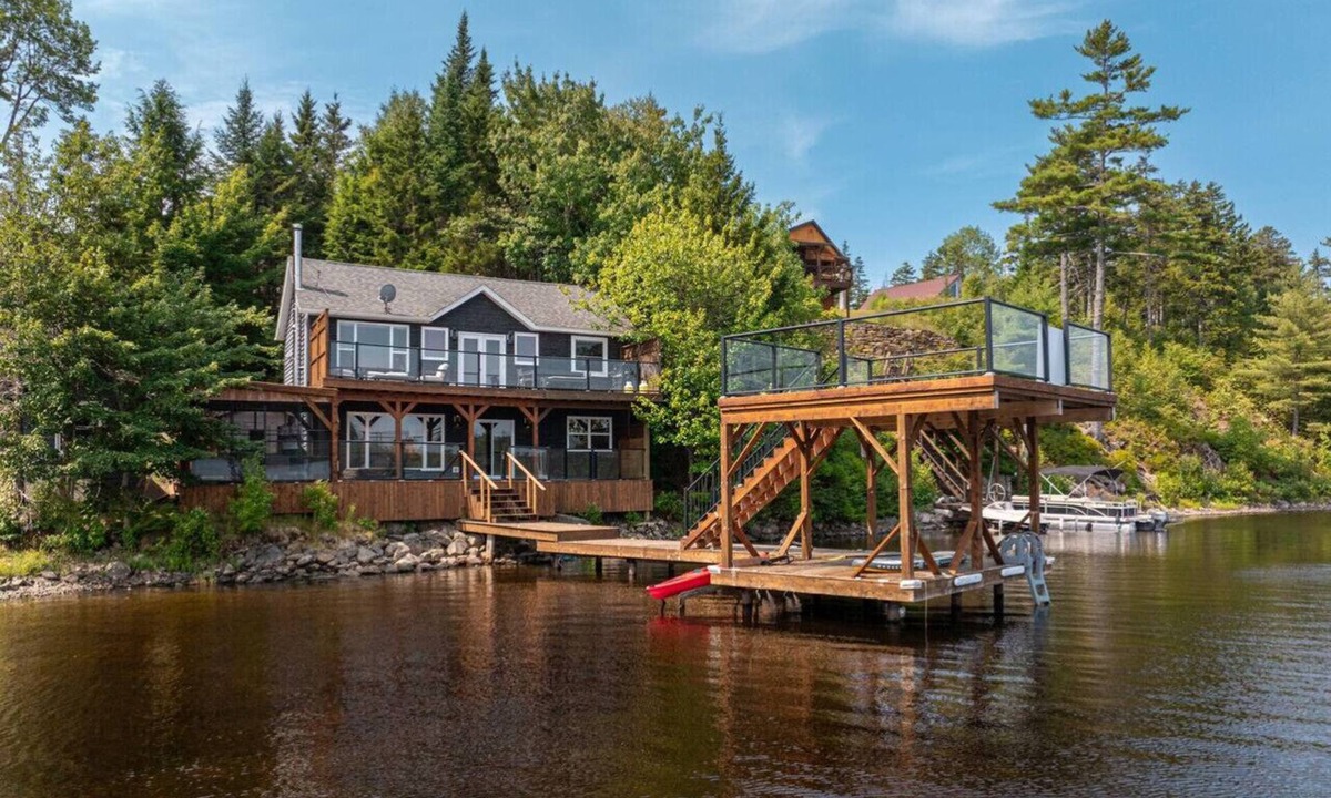 Mount Uniacke House | Enjoy the ultimate retreat
