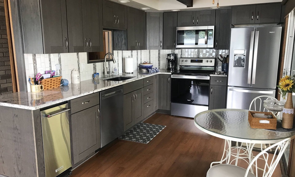 Middlesex Cottage | Enjoy This Quiet, Relaxing Lakefront Location!!