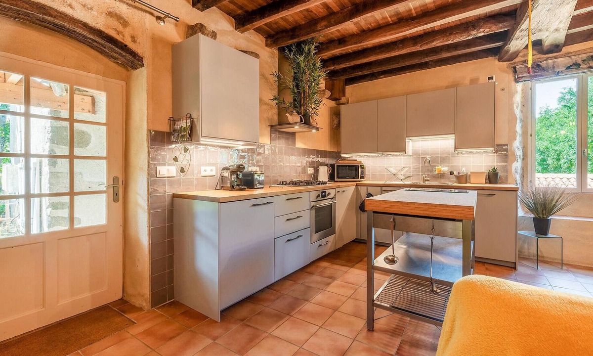 La Coudre House | Enjoy tranquility, charming living and lush nature in this beautiful mill complex.
