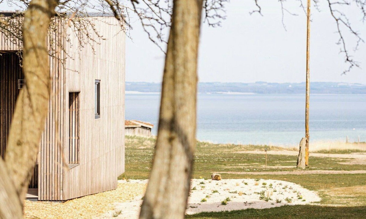 Ebberup House | Enjoy twosomeness with a view of Helnæs