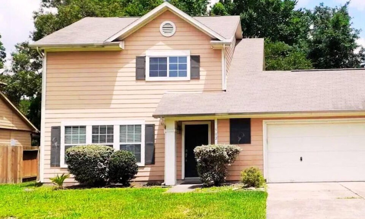 Crosby House | Enjoy Vacation in a Quiet Area w/Huge Backyard!