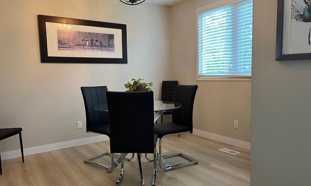 Thunder Bay House | Enjoy your stay in Thunder Bay!