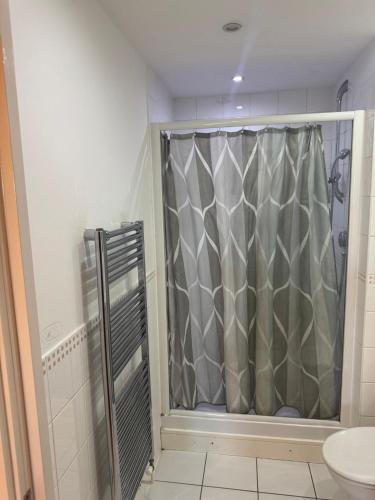 Addiscombe House | Ensuite cozy room