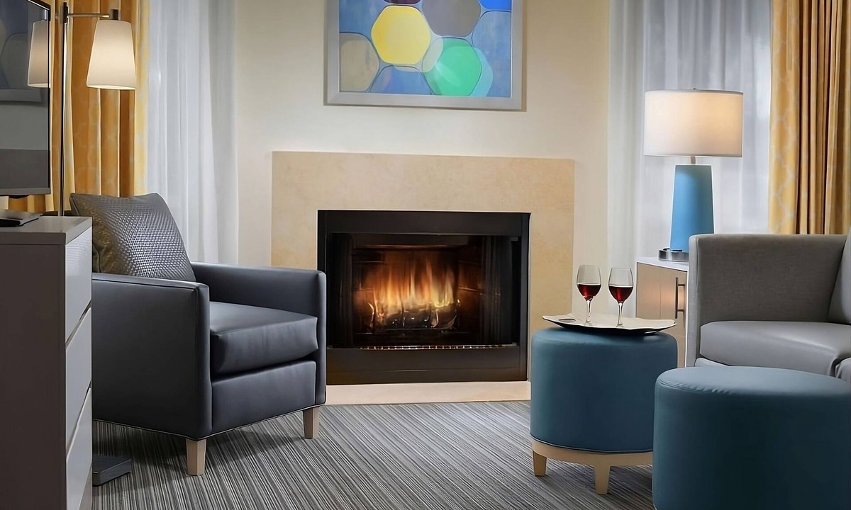 Newark Hotel | Ensuring a Very Comfortable & Memorable Stay! Pets are Allowed, w/Breakfast