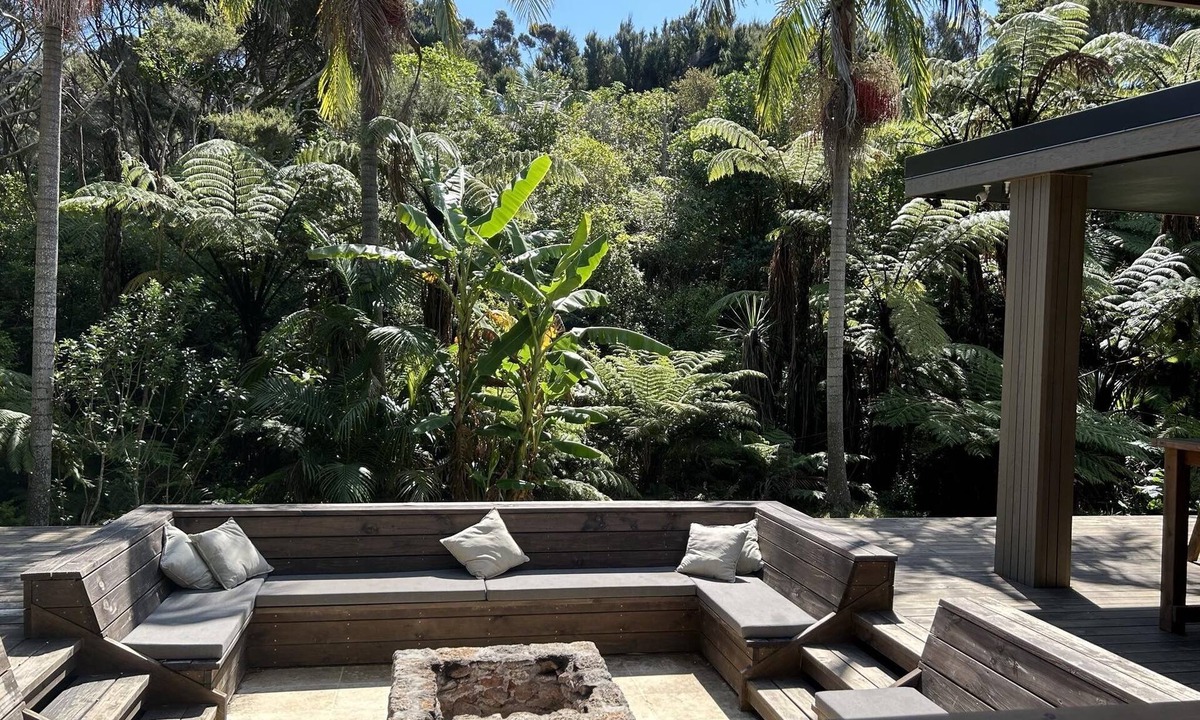 Merita House | Entertainer’s Dream in Doubtless Bay