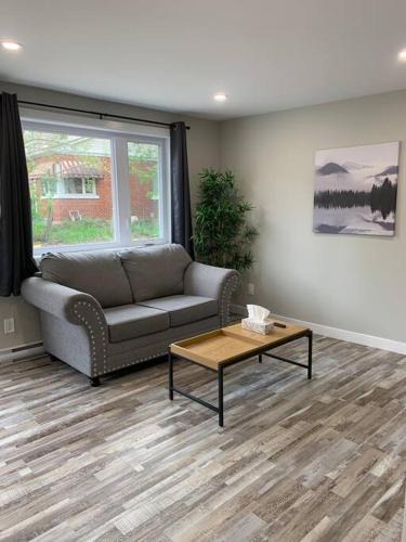 Fairfield Apartment | ENTIRE 1 BEDROOM APARTMENT DOWNTOWN - u4