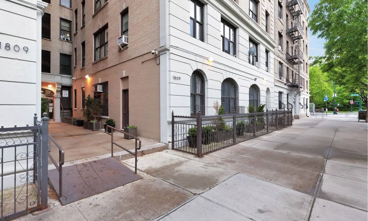 Central Park North Apartment | Entire 3-Bedroom Apartment, Central Park