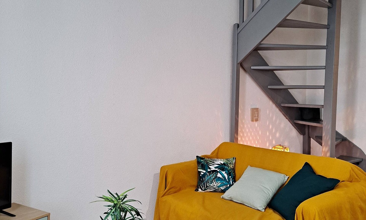 Faubourg Apartment | Entire accommodation in sunny Nîmes :