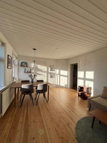 Odense Apartment | Entire apartment in lovely villa