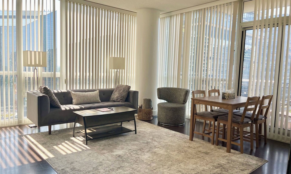 Willowdale Condo | Entire Corner Unit in Prime Toronto Location. Steps from Subway, Shops & Dining