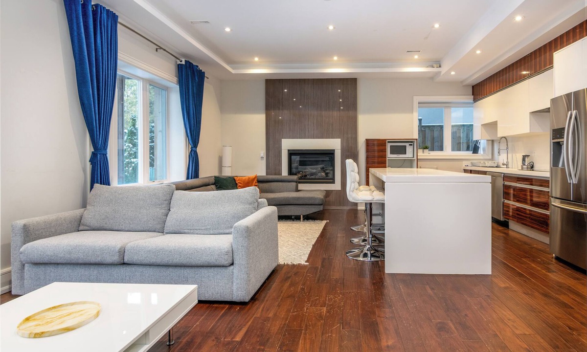 Willowdale House | Entire ground floor high-end suite- Ask about 13% HST refund.