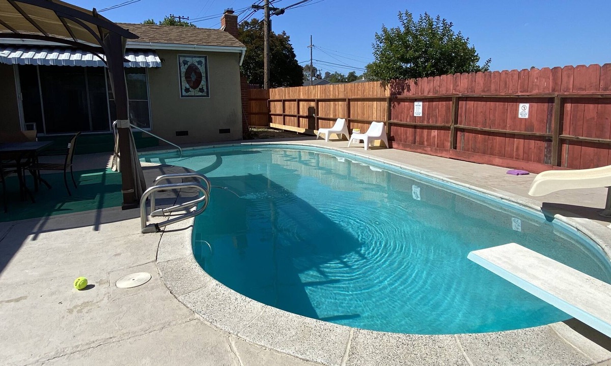 Vallejo House | Entire guest suite hosted by Coco