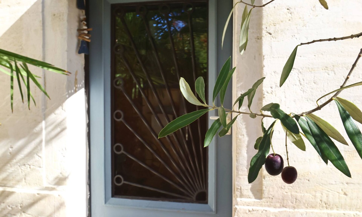 Lormont House | Entire house - 2 double bedrooms