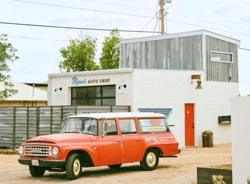 Marfa Hotel | Entire Private Boutique Motel w Courtyard and Sauna