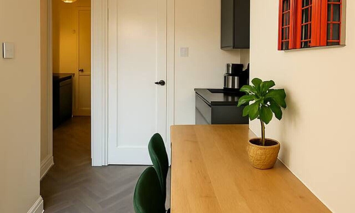 Kings Cross St. Pancras House | Entire Private Flat in Central London