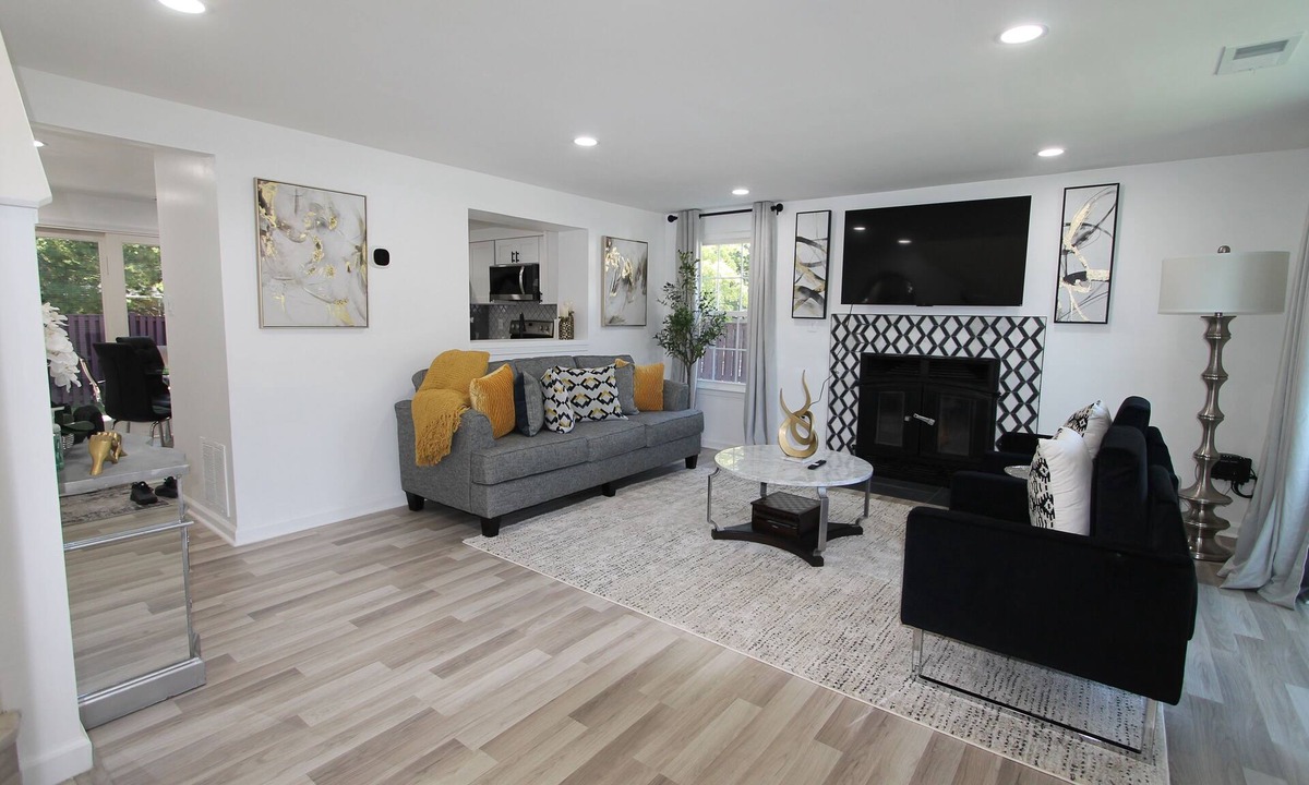 Springfield House | Entire Townhouse Springfield VA