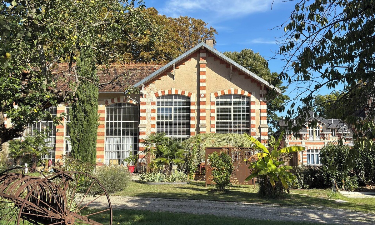 Ballan-Mire House | Entre Ciel et Cher - A timeless journey through nature, art and imagination