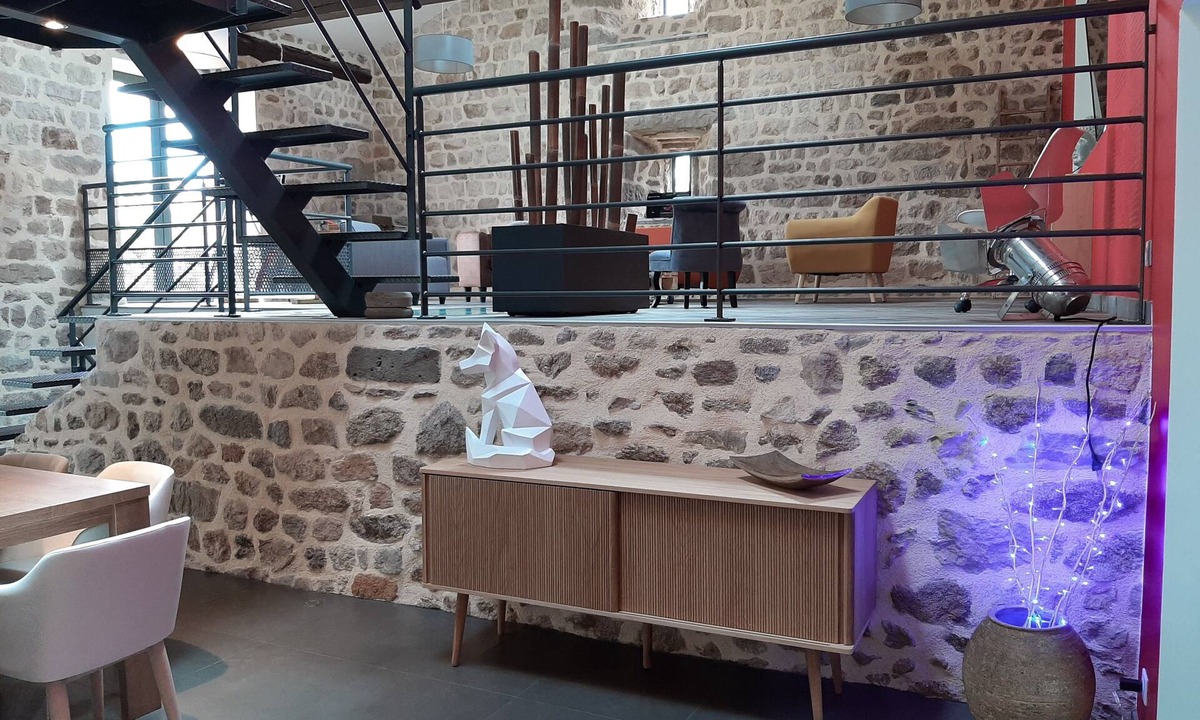 Roche House | Entre Ruralité et Modernité