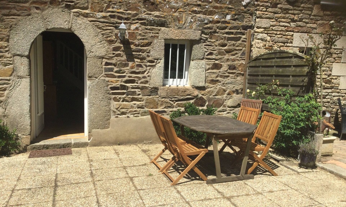 Pommerit-Jaudy House | Entre Terre et Mer