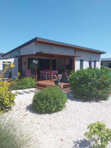 Pomerols Ski Chalet | Entre vignes et mer