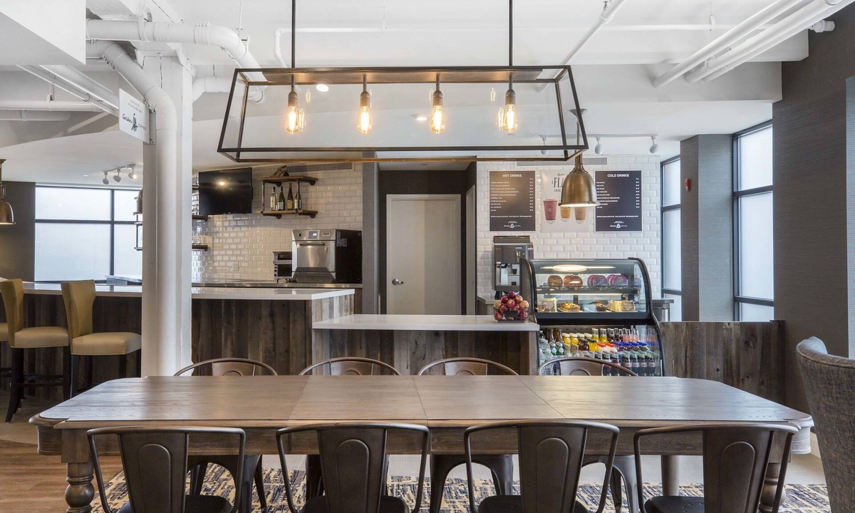 Everett Hotel | enVision Hotel Boston Everett