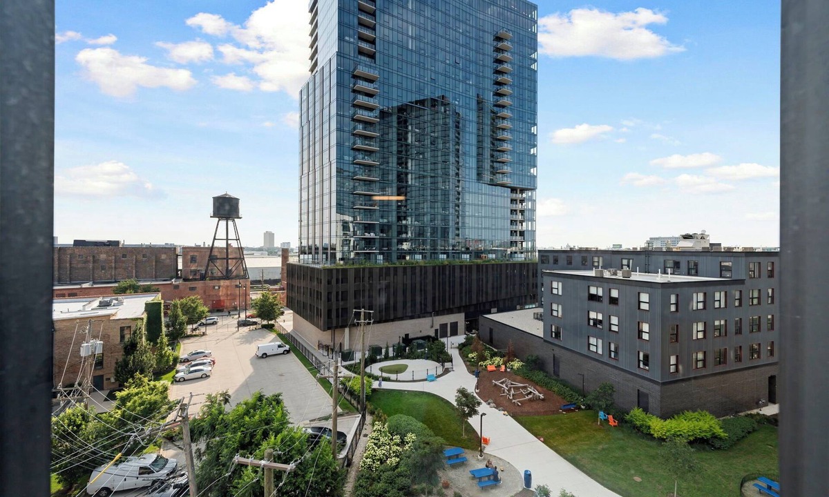 River North Hotel | ENVITAE Hotel 4 Bedroom Luxury Apartments