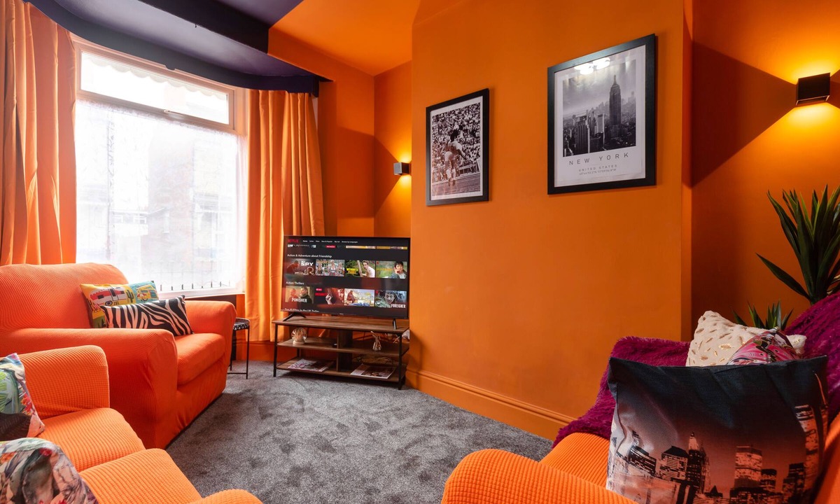 Hull House | Ephphatha 4 Beds Central A63 3 Bedrms Free Wifi