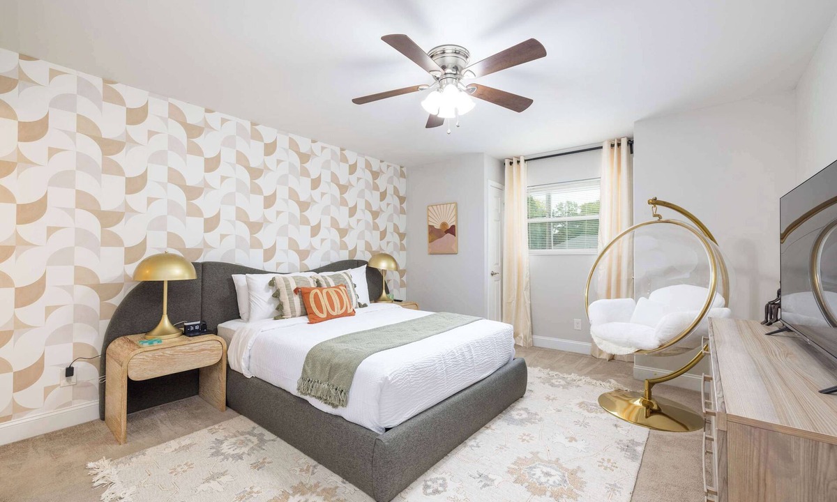 Sharonbrook House | Epic Family Retreat - Sleeps 14!