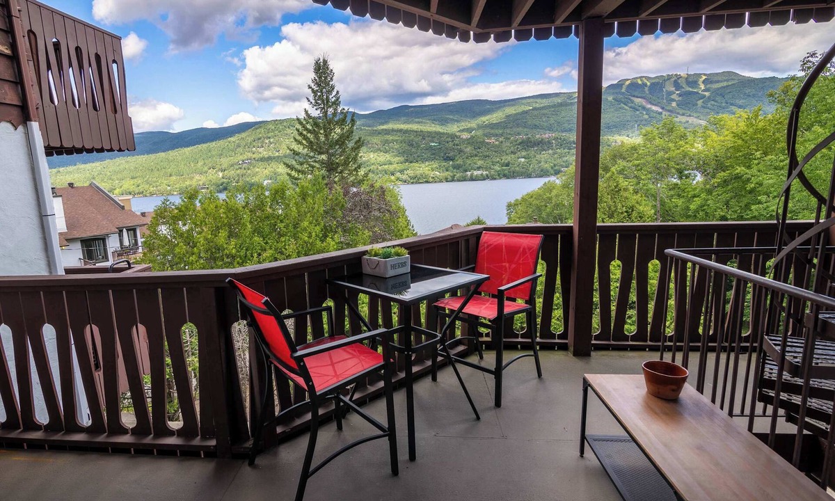 Mont-Tremblant Condo | Epic Lake View - Tremblant Panoramic View