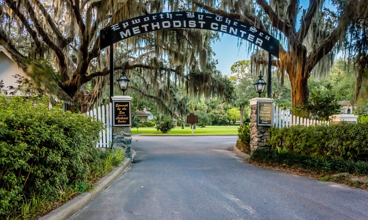 Epworth Acres Hotel | Epworth By The Sea