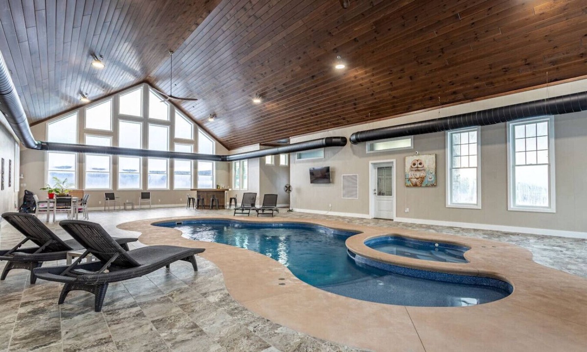 Central Bridge House | Equestrian Estate | Indoor Pool, Theater, Game Rm