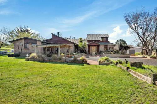 Rotorua District House | Equestrian Farm Stay