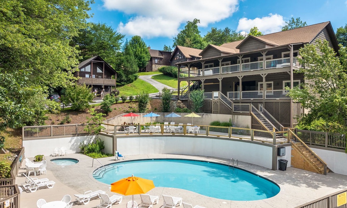Pigeon Forge Cabin | ER204 - Dream Catcher Great location! - Close to town!