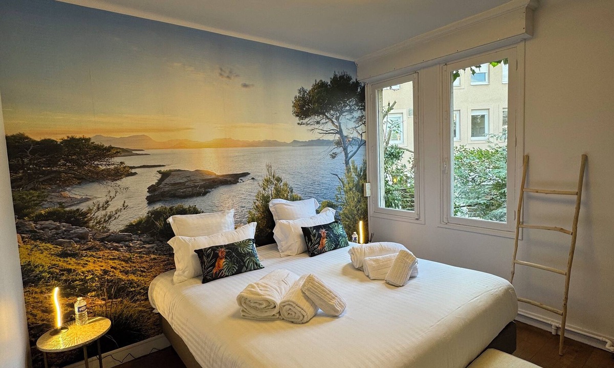 Evreux Hotel | ERAWAN BOUTIQUE HOTEL