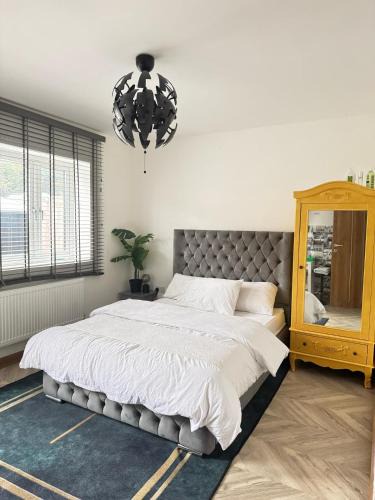 North End Apartment | Erith cosy retreat