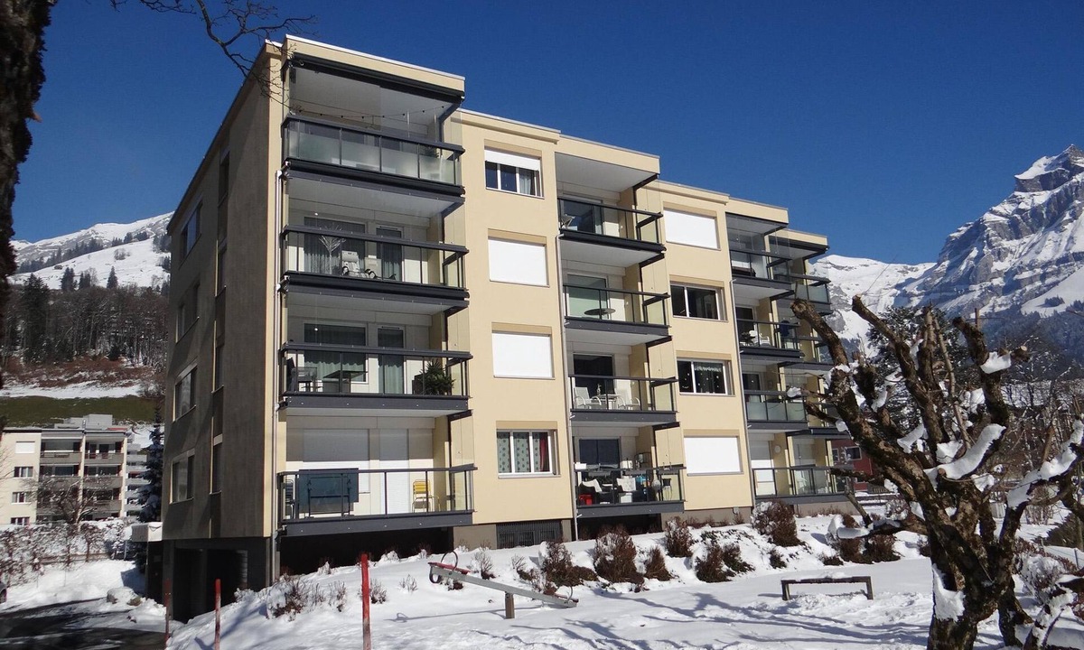 Engelberg Apartment | Erlenrain Wohnung 722E by Interhome
