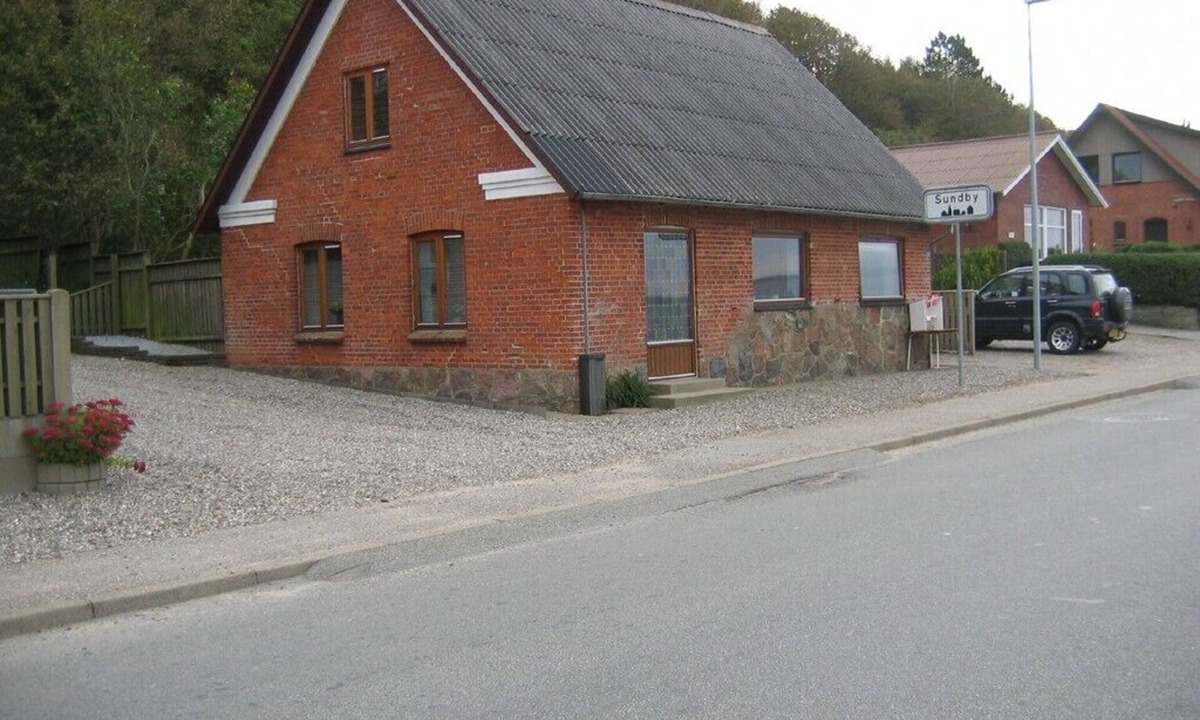 Erslev House | Erslev, Mors. Holiday house with view over the Limfjord. Wi-fi