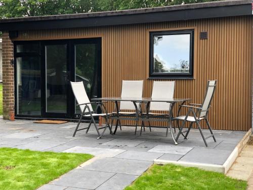 Bont Newydd Ski Chalet | Eryri Lodge