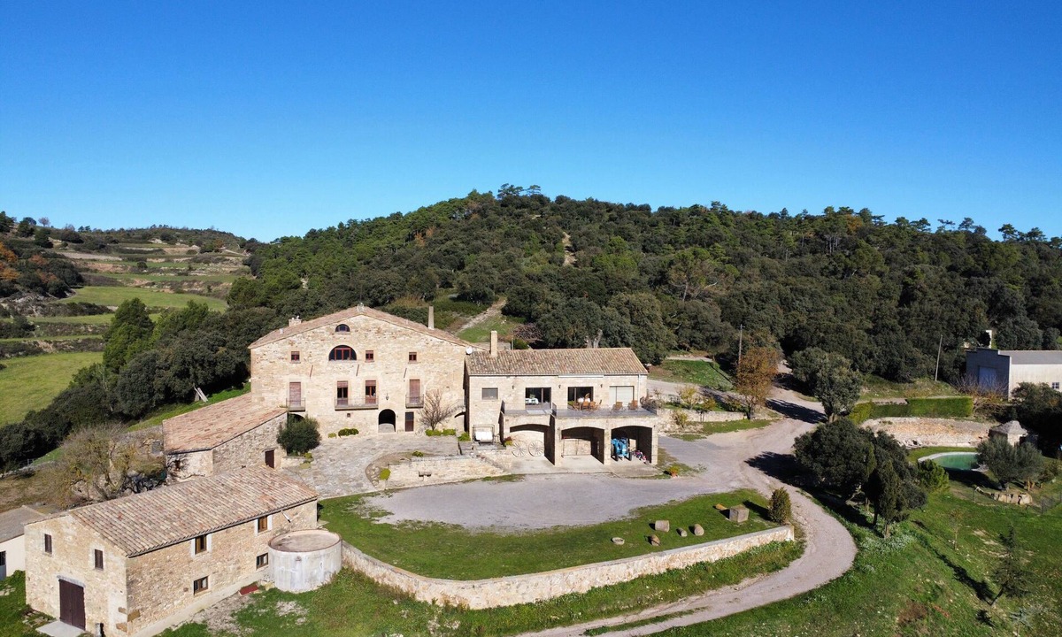 Sant Mateu de Bages House | Country House 'Les Corts De Biosca' with Mountain View, Private Pool and Wi-Fi