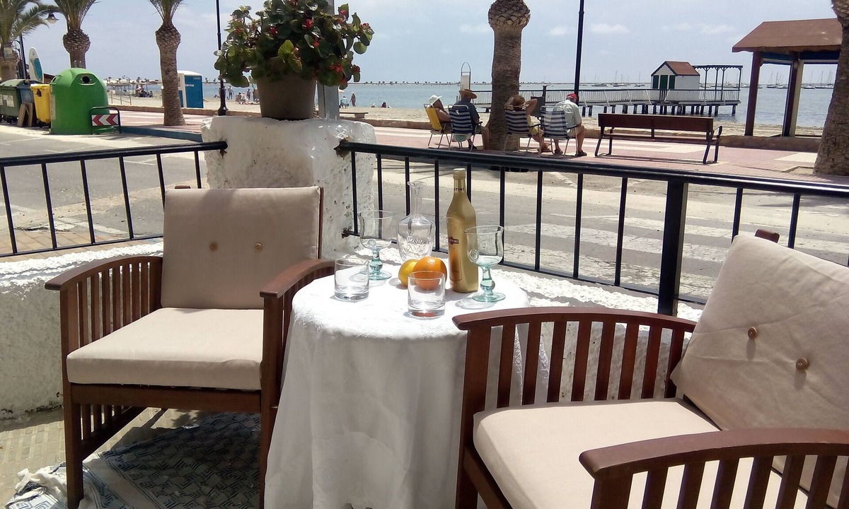Los Cuarteros Apartment | FIRST LINE MAR MENOR WITH WIFI, 2 BICYCLES, VERY LARGE