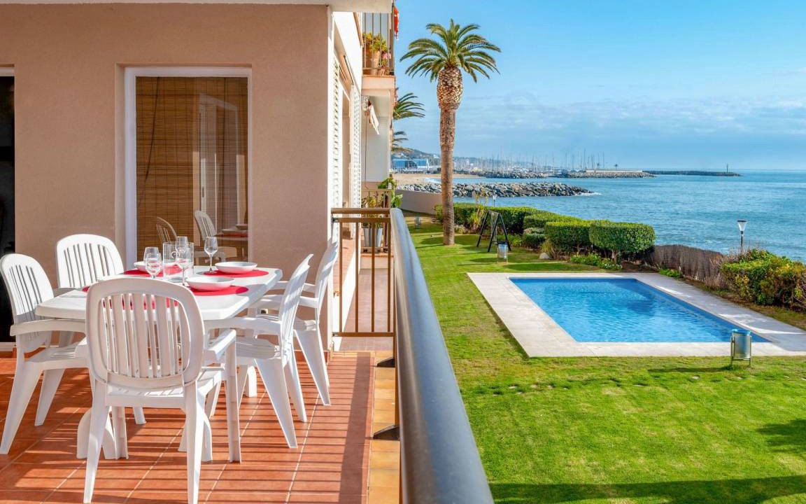 Sant Andreu de Llavaneres Apartment | 90 m² Apartment ∙ 3 bedrooms ∙ 6 guests