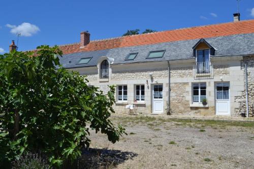 Saint-Epain House | ESCALE A VILLEPERDUE chambre NERINGA