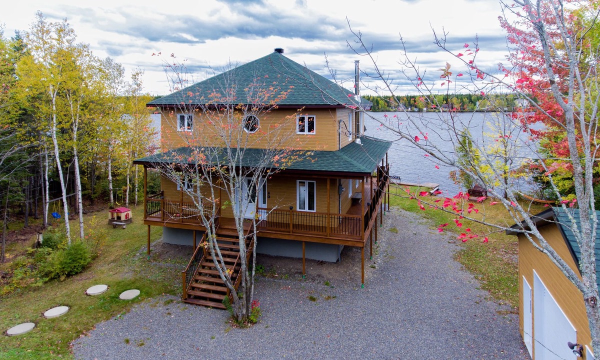 Saint-Cyrille-de-Lessard House | Escapade au chalet - Moment présent
