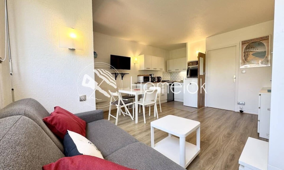 Carnac Apartment | Escapade à Carnac – Piscine & à 2 pas de la mer