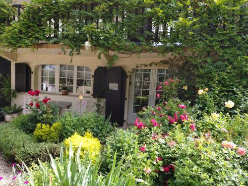 Loubezs-Bernac Apartment | Escapades Romantiques Uniques amour amour amour