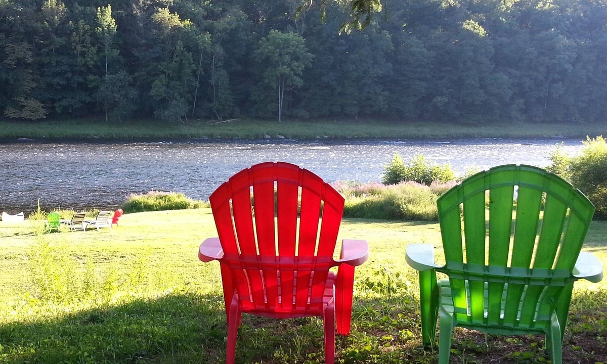 Barryville House | ESCAPE-REFRESH-Large Riverfront Estate-Pristine, Private, Fresh Air-90miles GWB