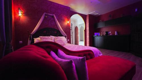 Calais Apartment | Escape Suite - l'Orientale
