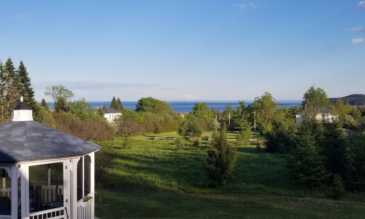 St. Martins House | Escape to a Home with a View